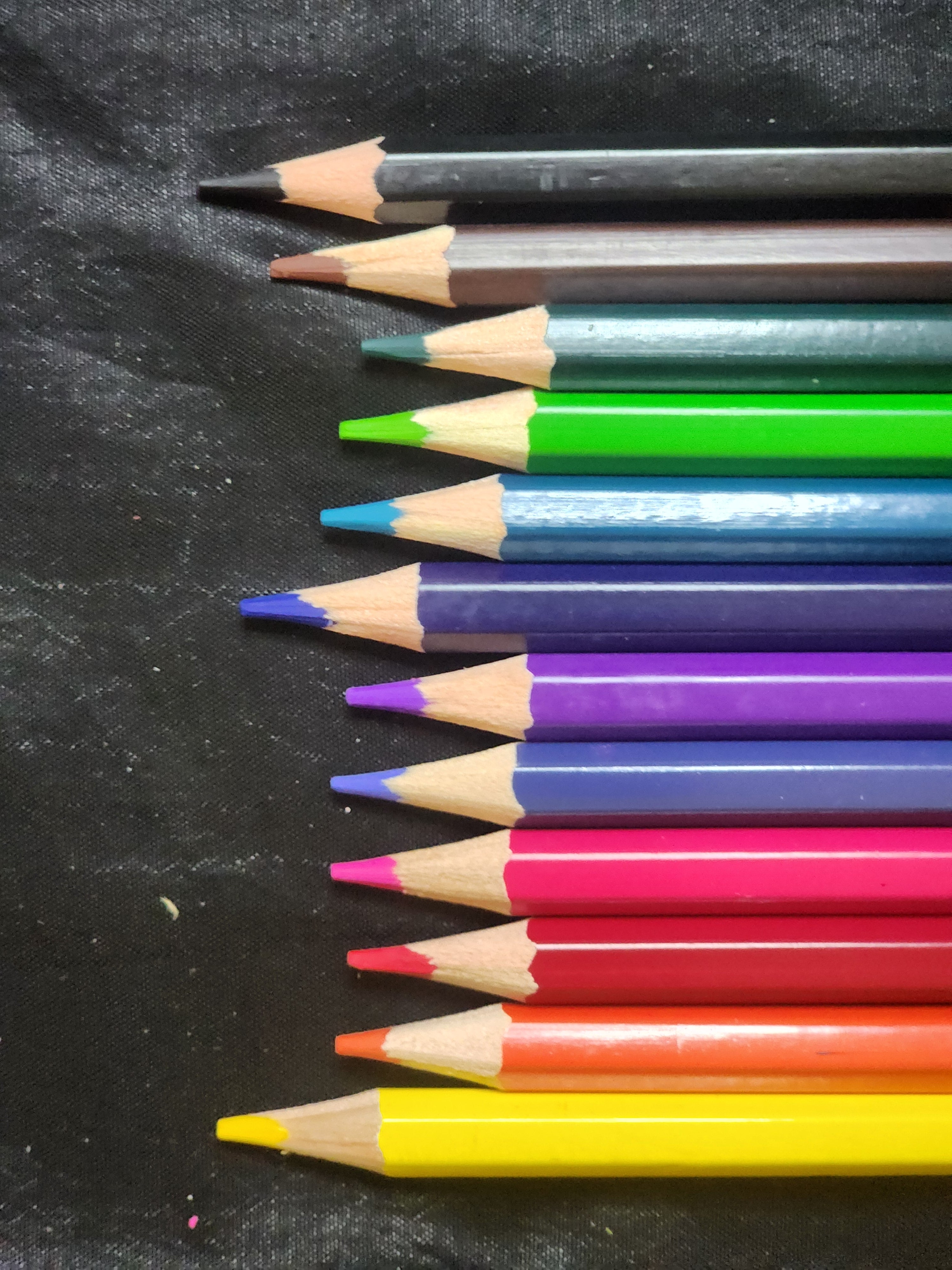 Mont Marte Colour Pencils 12pc