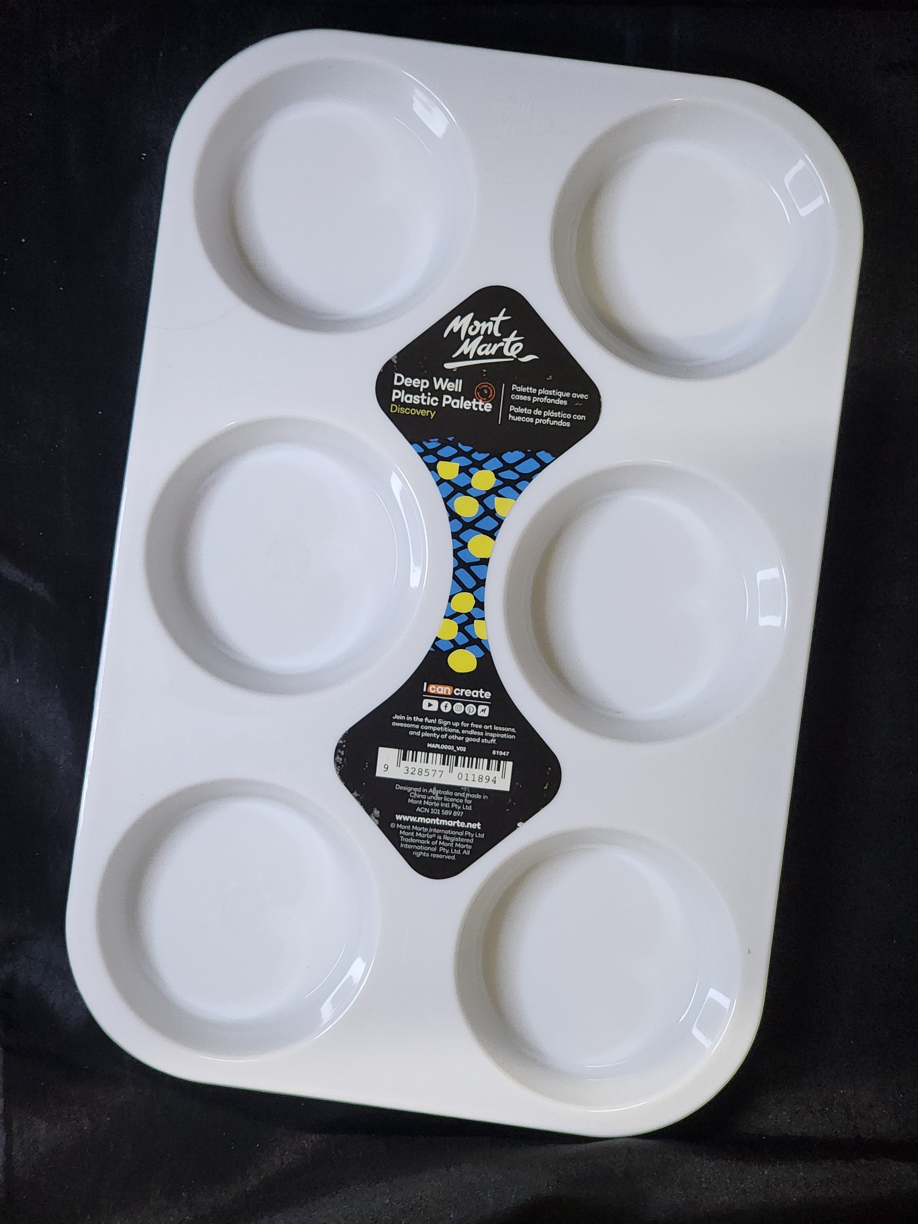 Mont Marte Deep Well Plastic Palette 6 Hole