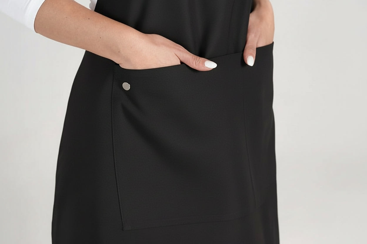 Basic TOSHE Apron with two pockets